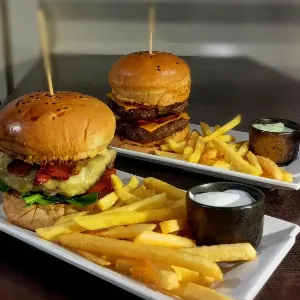 SANDUÍCHE DE FRANGO